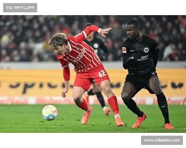 VAR争议再现：汉堡1-2弗赖堡点球判罚引发主帅抗议