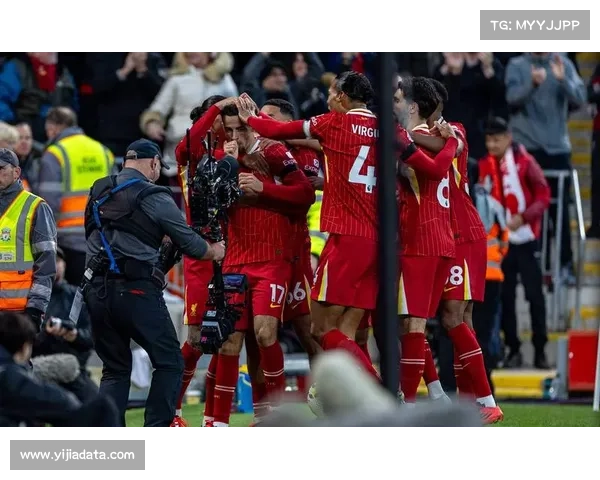 利物浦主场迎战曼城，英超冲冠关键战迪亚斯复出提振后防